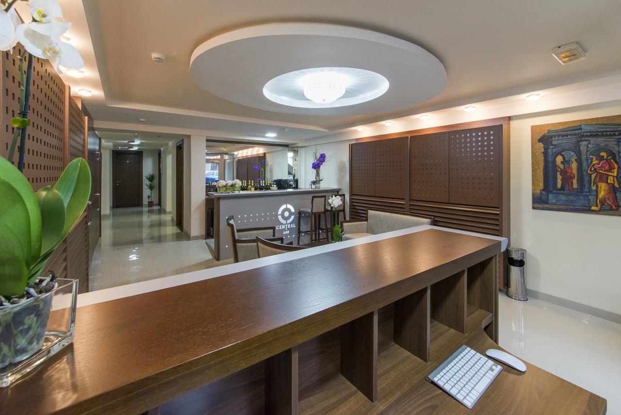 Garni Hotel Central Lux Крагуевац Екстериор снимка