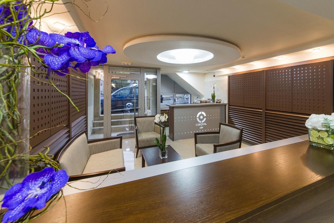 Garni Hotel Central Lux Крагуевац Екстериор снимка